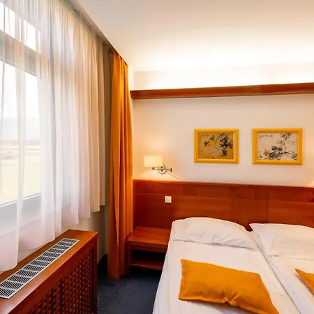 Garni Azul 4*