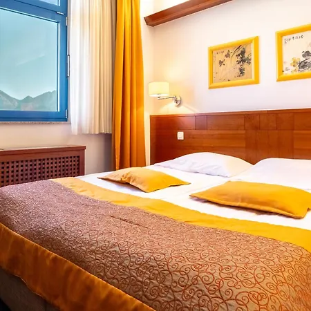 Garni Azul 4* كراني