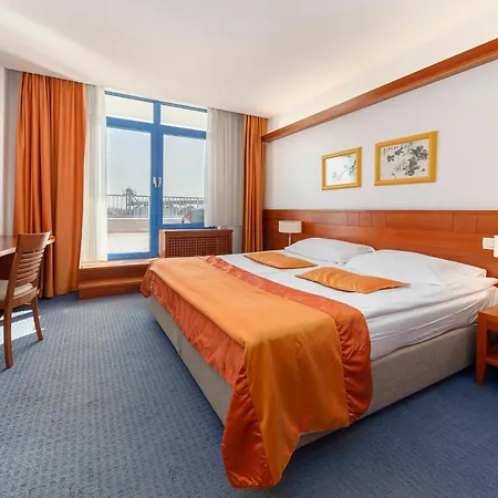 Garni Azul Hotel