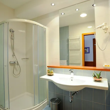Garni Azul 4*