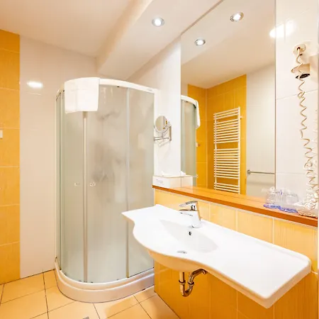 Garni Azul 4* קראנז'