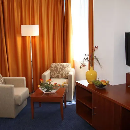 Hotel Garni Azul Kranj