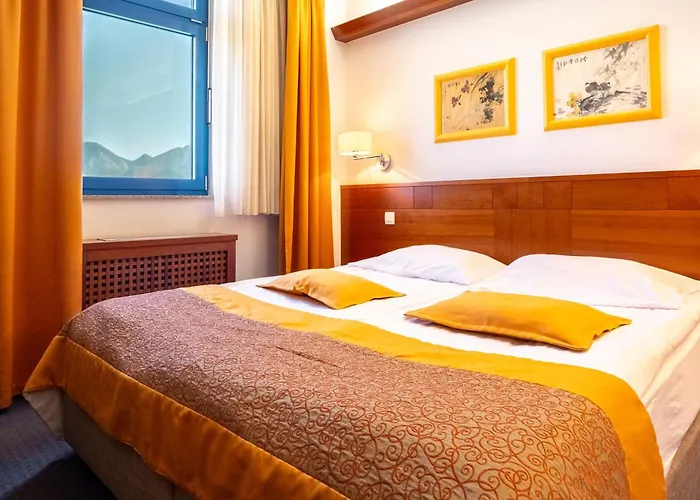 Garni Azul 4* Kranj